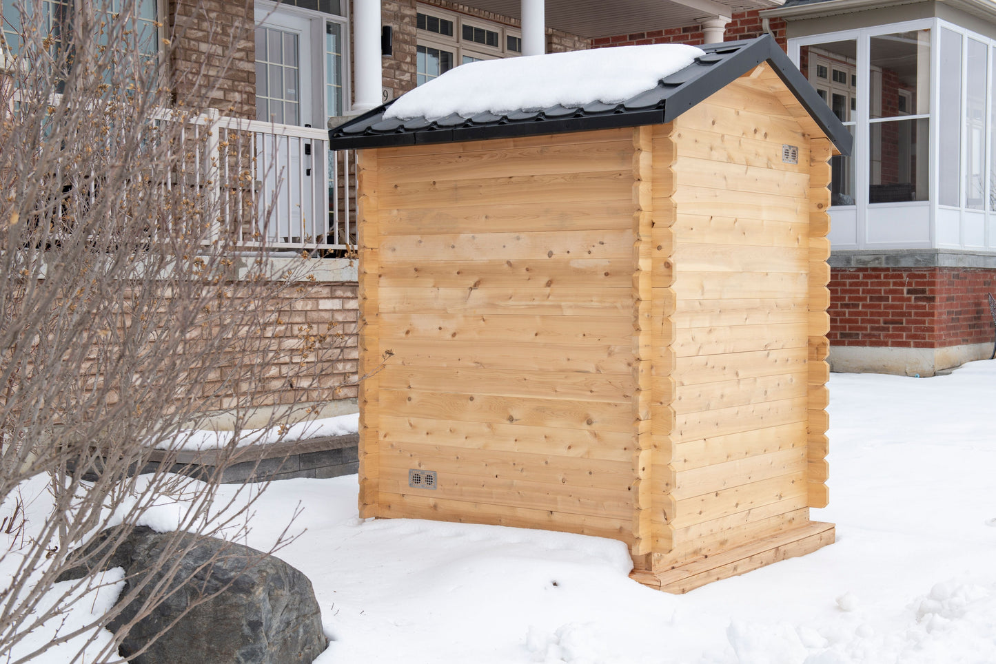 Dundalk Leisurecraft 6'x6' (182cm) CT Granby Cabin Sauna Eastern White Cedar - 2 to 3 Person CTC66W