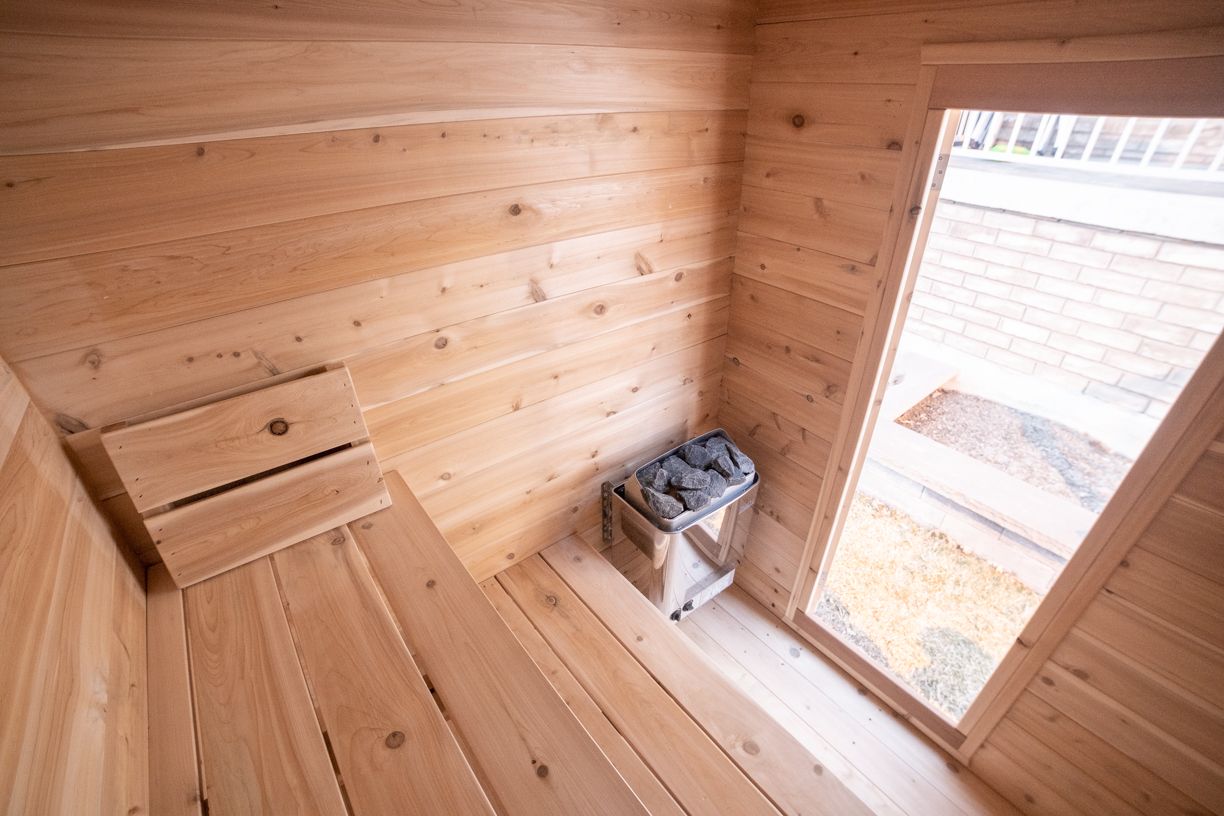 Dundalk Leisurecraft 6'x6' (182cm) CT Granby Cabin Sauna Eastern White Cedar - 2 to 3 Person CTC66W