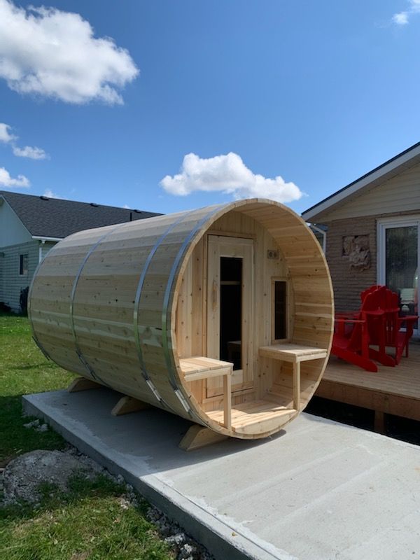 Dundalk Leisurecraft 2m x 2m CT Tranquility Eastern White Cedar Barrel Sauna CTC2345W